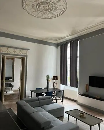 Au Palais - Wifi Apartment Moulins (Allier)